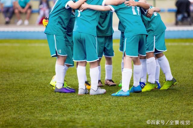 男篮热身赛首战，徐昕焦泊乔双双得分上双，杜锋如何评价？